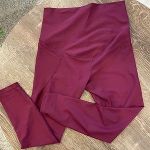 Old navy Maternity leggings